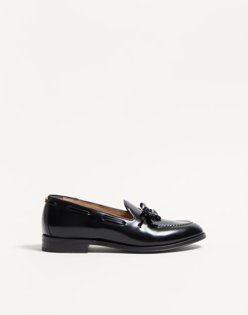 Valentino Garavani - Bowshire Loafer Aus Glänzendem Kalbsleder - Schwarz - Mann - Loafers Und Drivers